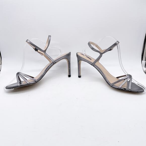Stuart Weitzman‎ Women\'s Starla 80 Leather Sandals Metallic Silver Size 10.5